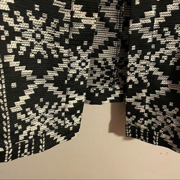Who What Wear Black & White Patterned Fringe Trim Jacket Medium - Picture 7 of 7